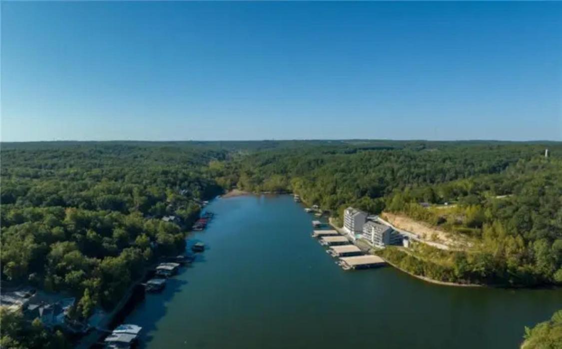 Perfect Condo, 31 Mm, Hoa Pool, Fishing Camdenton Exterior foto